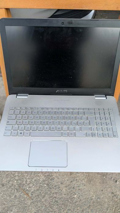 Laptop Asus gen 4 i7