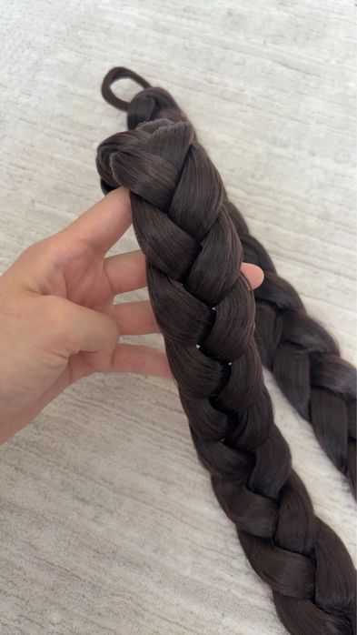 Продам фальшивые косы / волосы