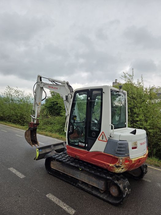 Mini excavator  Takeuchi TB250 AN 2016