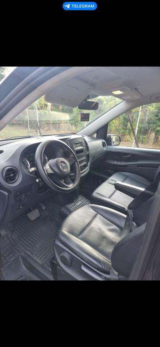Mercedes Benz Vito 8+1  extralang motor 2.2