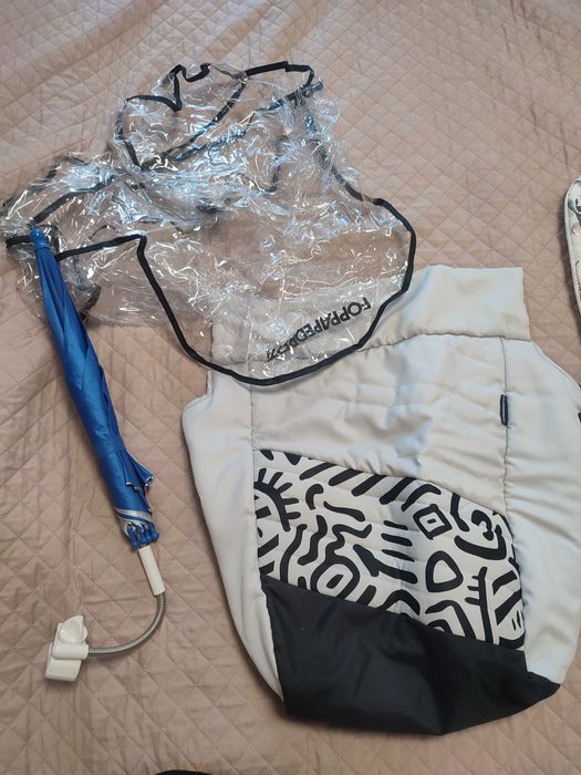 Бебешка количка.