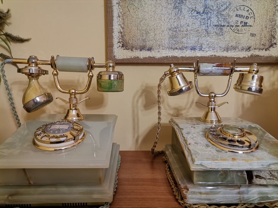 Старинен ретро домашен телефон POST DFeAp 302 от бронз и мрамор