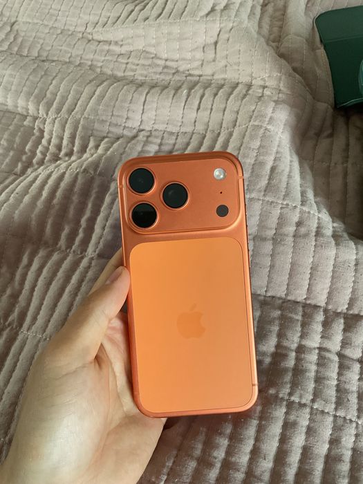 Iphone 17 pro, 95 акб