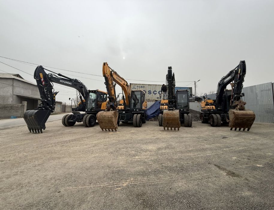 Экскаватор.Услуги экскаватора с Гидромолотом