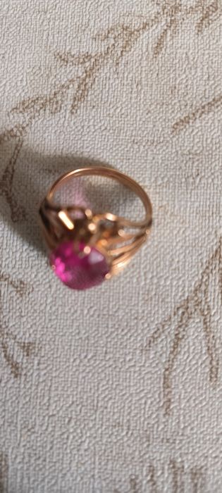Продам кольцо золотое ,583 проба