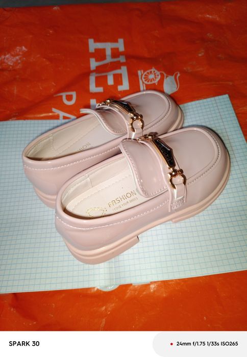 Туфельки детские новые