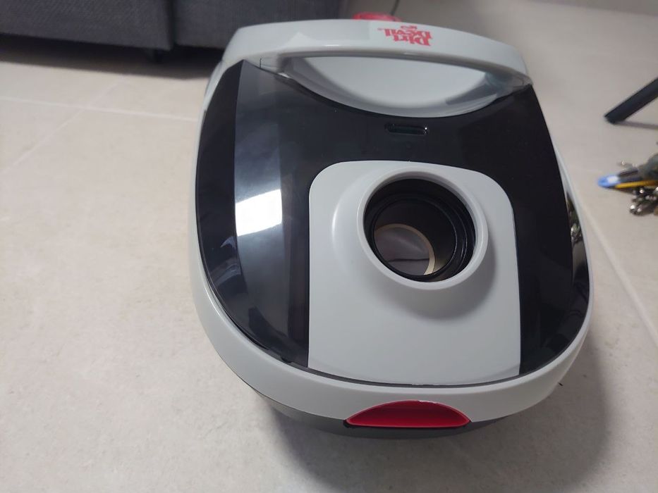 Прахосмукачка с торба Dirt Devil DD2001