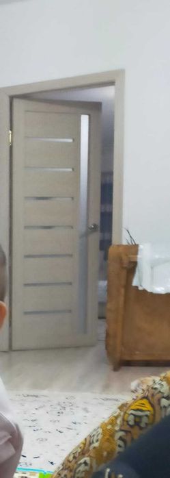 Есіктер , жағдайы жақсы