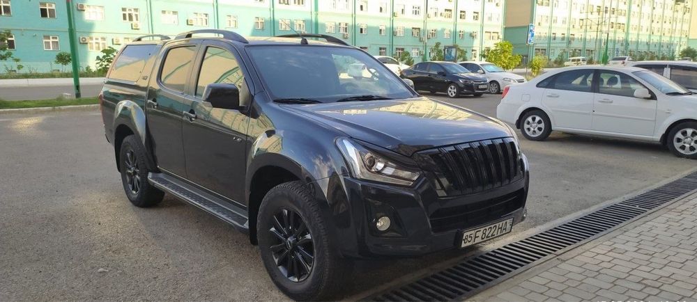 ISUZU D.Max  4X4ARENDAGA beriladi uzoq mudatga kunlig xizmatxam mavjud