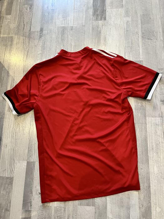 Оригинална тениска Манчестър Юнайтед