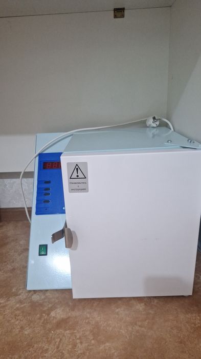 Продаётся новый сухожар и вытешка