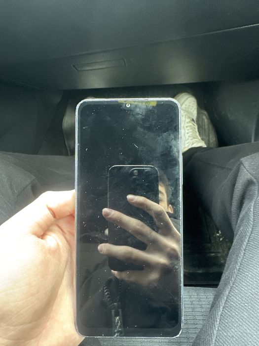 Продам редми не знаю какой модели