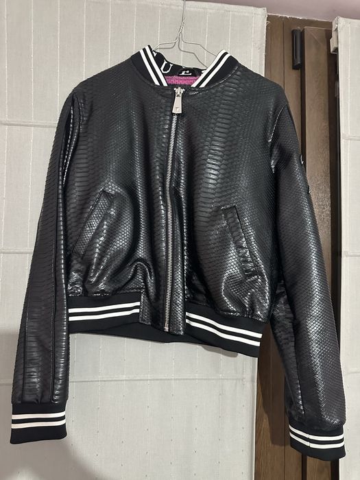 Кожено яке Guess