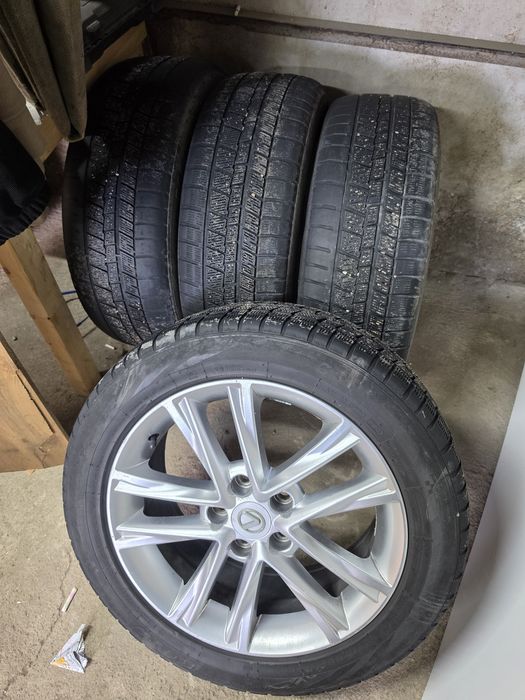 Продам комплект диски R17 тайота лексус