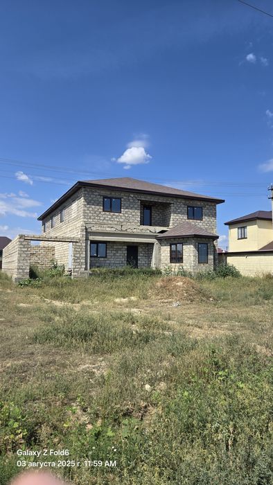 Продам дом. Черновой вариант. Город Алга