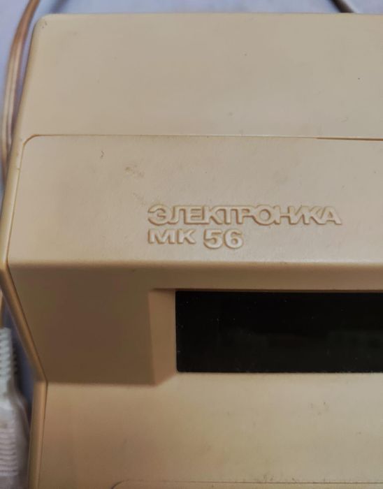 Продам микрокалькулятор