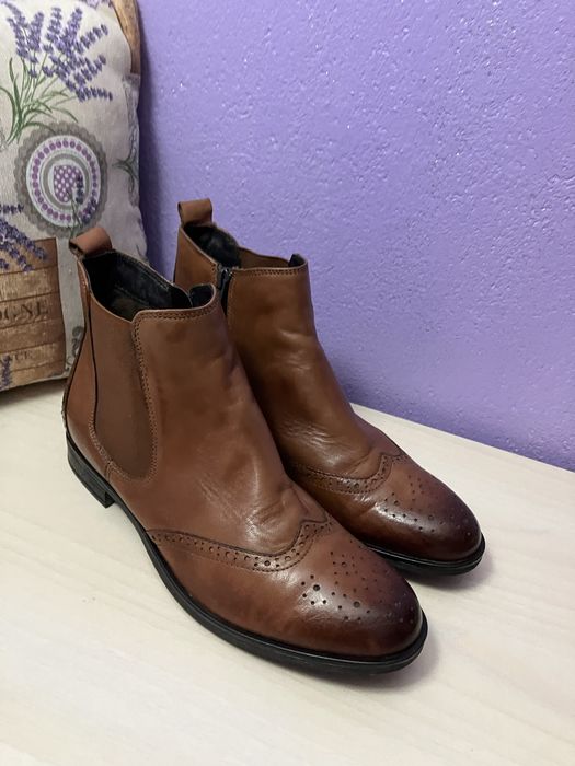 Botine superbe,piele naturala