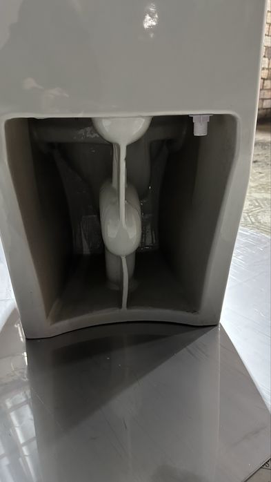 Унитаз новые в комплекте