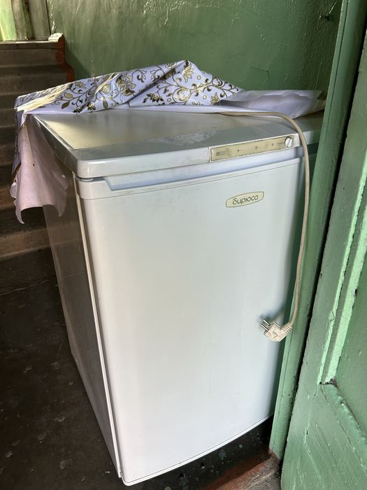 Морозильник Бирюса