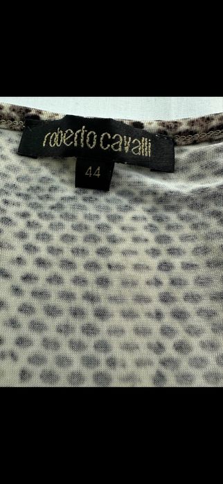 Рокля и блуза на Roberto Cavalli