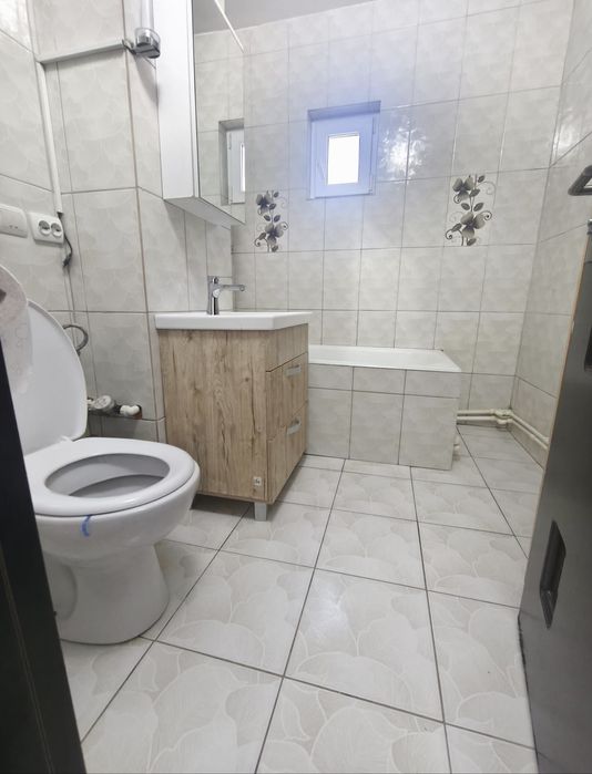 Apartament Spațios de 69 mp  Complet Mobilat  Bumbesti-Jiu