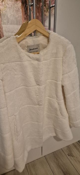 Blana si palton Stradivarius marime L