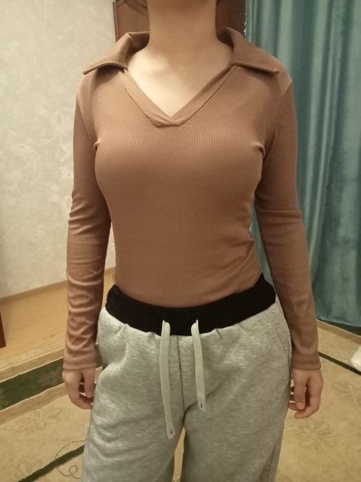 Модный, стильные одежды.