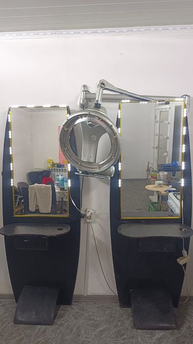 Климазон и маникюрный столик