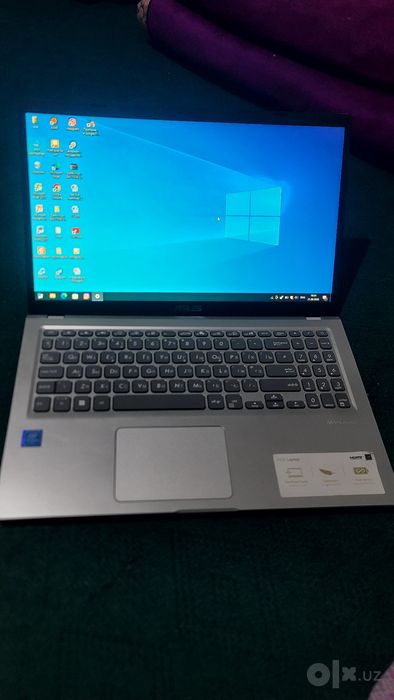 Asus celeron holati yaxshi