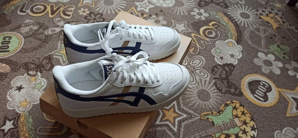 Нови оригинални маратонки Asics, ном. 41