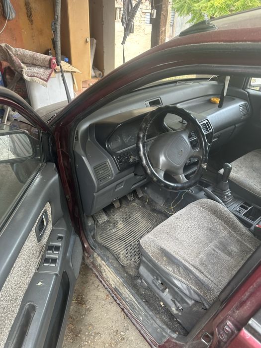 Mitsubishi space wagon
