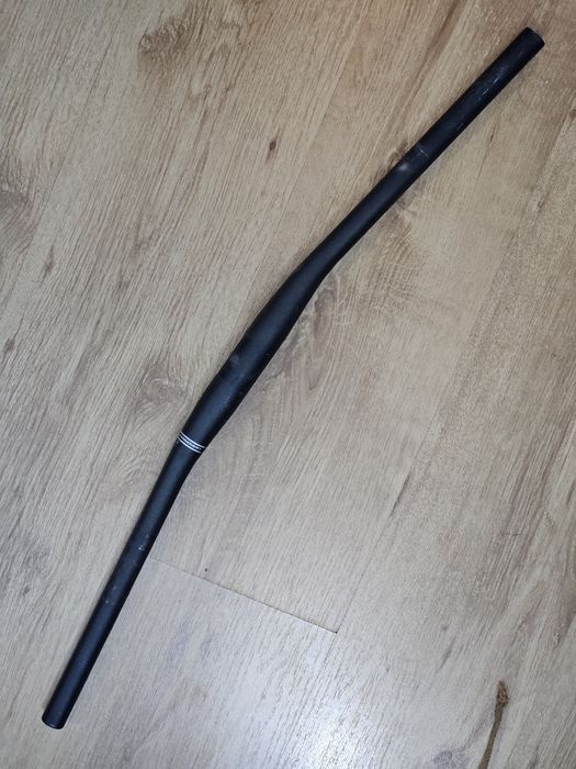 Ghidon tija sa aluminiu carbon si pipa