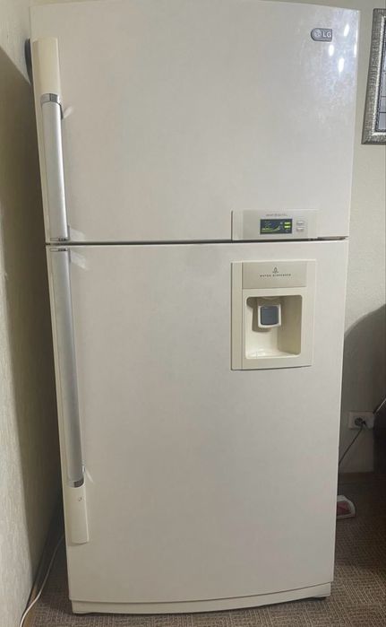 Продам холодильник LG в отличном состоянии
