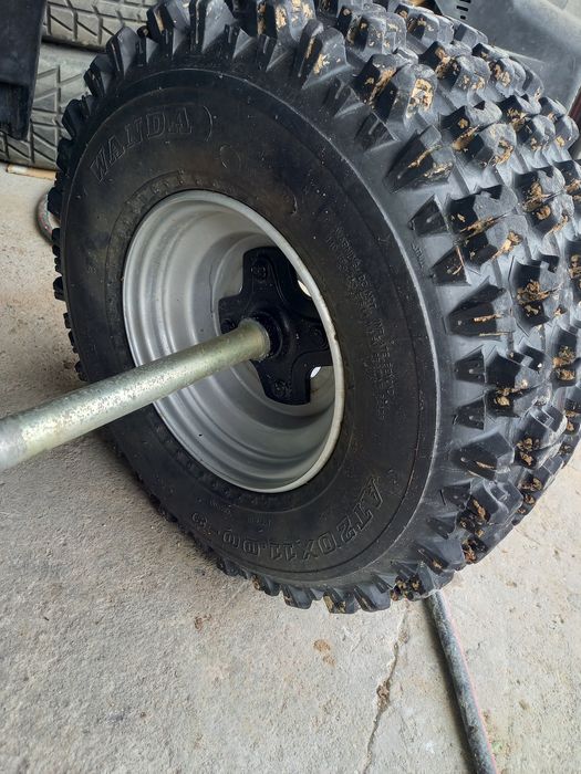 Гуми със джанти за атеве