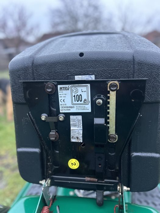 Tractoras gazon MTD Yard-Man AN5170