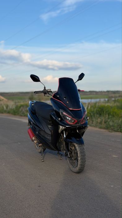 Мопед макси за 130к