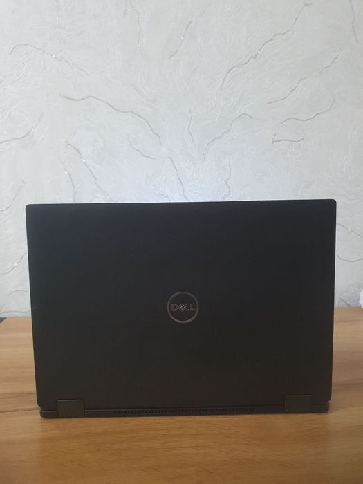 Dell noutbuk sotilad Yangi xolatda Ekran sensor Planshet ham bo'ladi