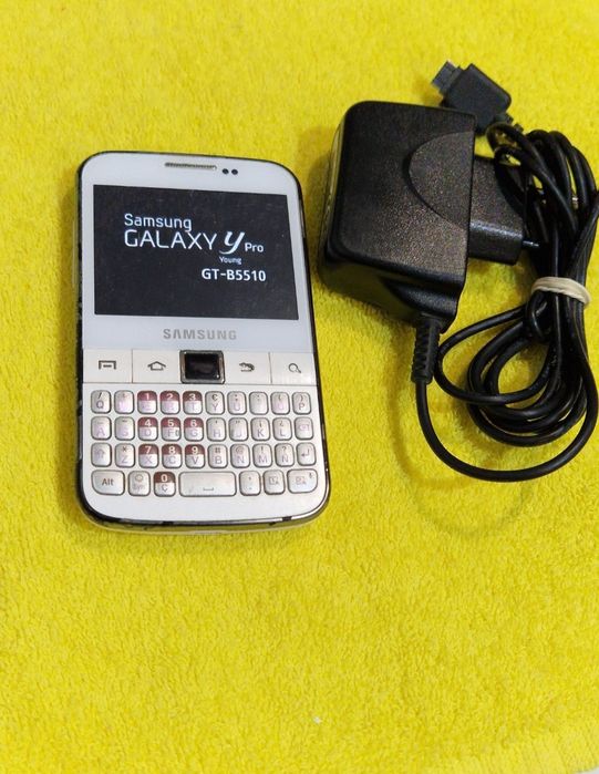 Telefon Samsung funcțional doar pe Speaker, cu incarcator