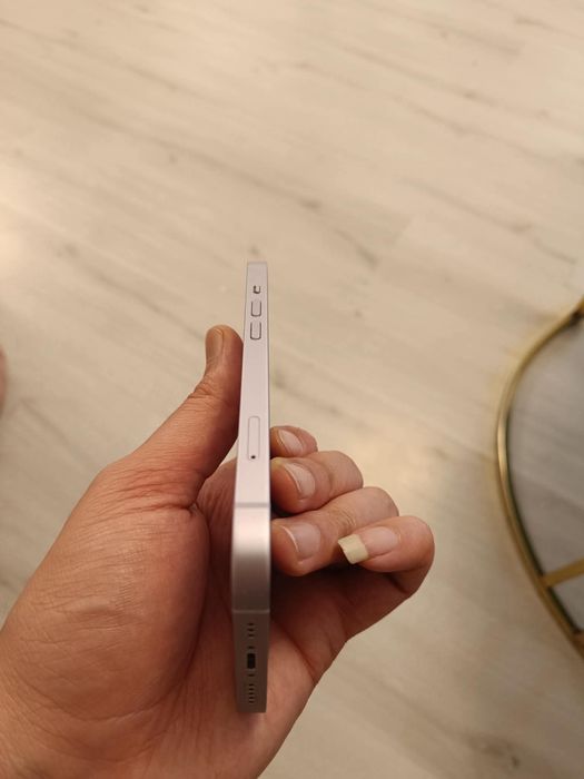 Предлагам iphone 14