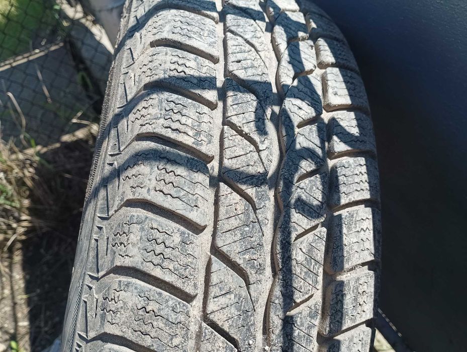 Гуми+джанти 15 цола за Форд