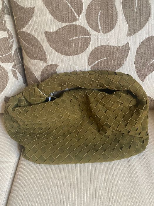 Велурена чанта b*o*tt*ega