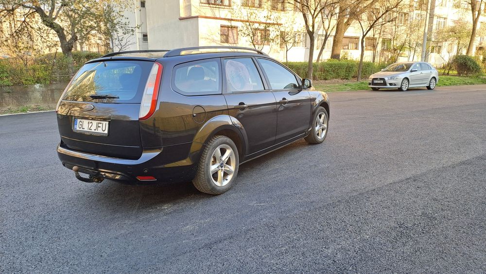 Vand ford focus 2008.   1400€