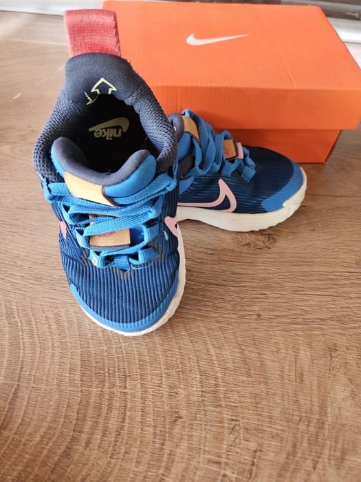 Детски маратонки Найк и Рийбок