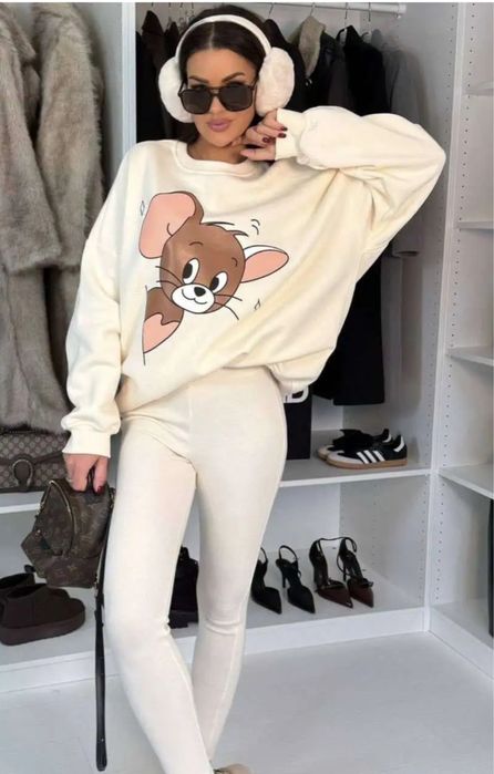 ежедневен комплект със стилен принт