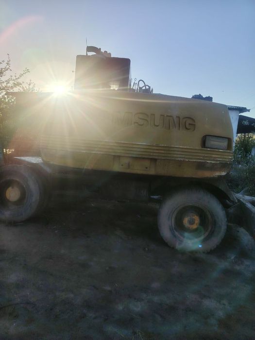 Самсунг экскаватор