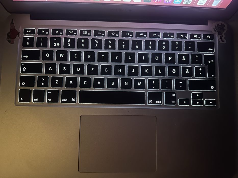 Продам MacBook Air
