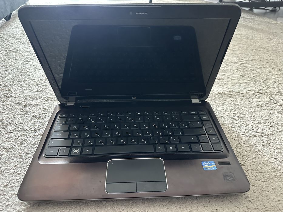 Ноутбук Hp SSd продам Рабочий ноут
