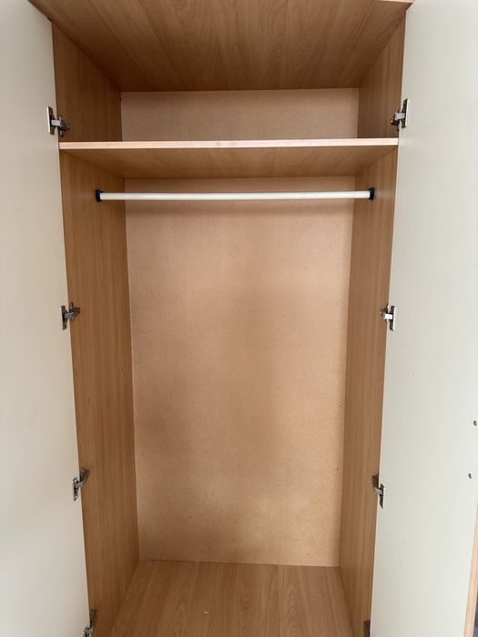 Продам б/у  шкаф