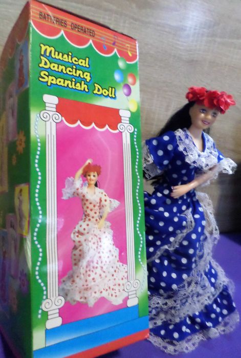 Интерактивна музикална красива кукла фламенко