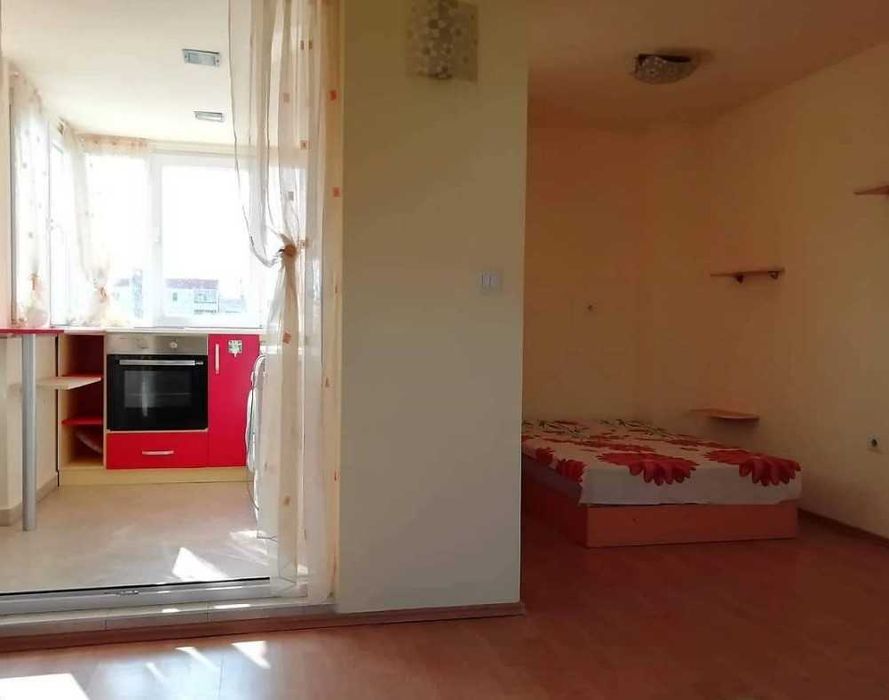 Дава се под наем Едностаен апартамент в Пловдив, Каменица 1 - 45 кв.м за 204 € - Снимка #1